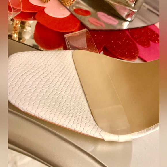 SIMMI LONDON White and Gold faux snake wrap around stiletto heels SZ 9 π₯π₯π₯ - Picture 10 of 10